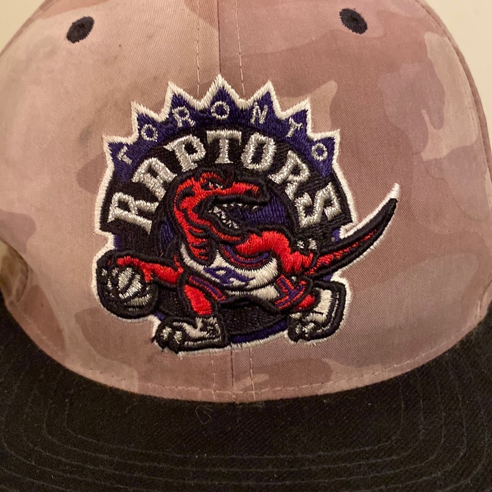 Toronto Raptors Snapback Cap hat - Picture 3 of 14